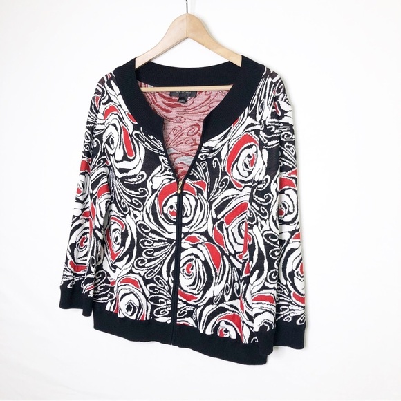 St John Red and black with white rose zip front cardigan - Picture 7 of 9